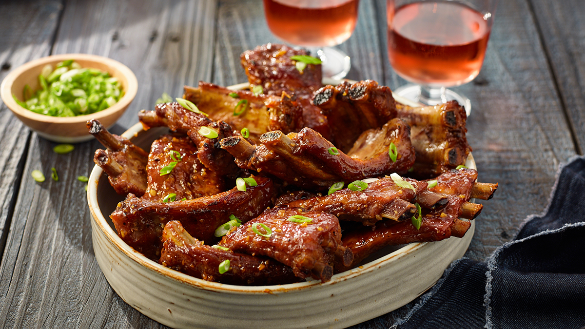 SLOW COOKER HONEY GARLIC RIBS